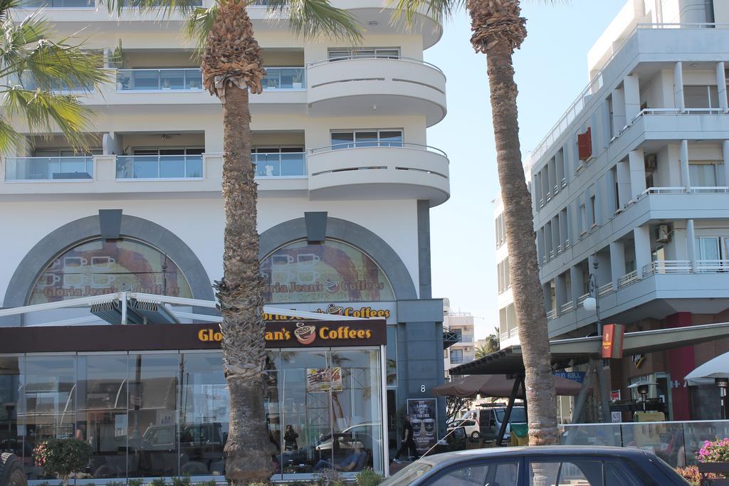 Mama Seaside Apartment Larnaca Exteriér fotografie